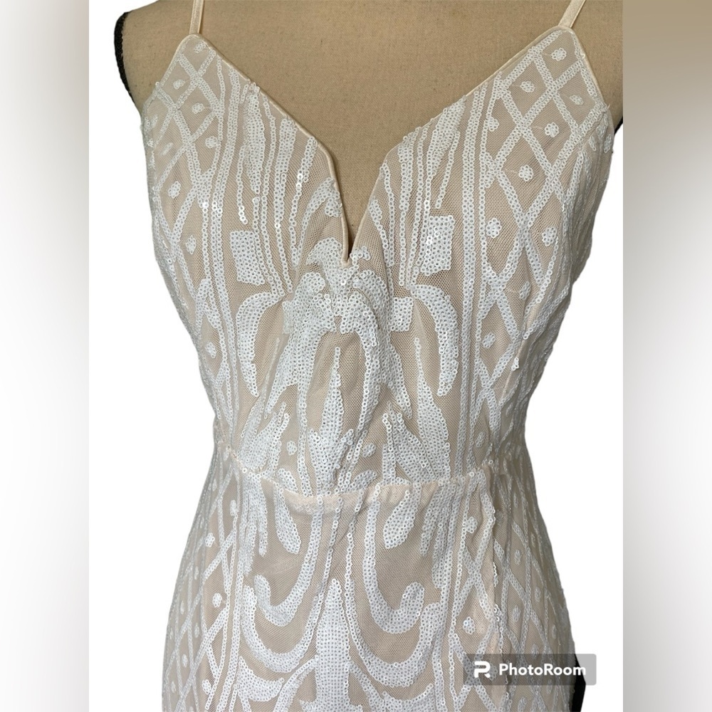 Lulus-NWT size XL/size 14 “Yours To Keep” Beige/White Sequin Mini Dress Back zip - Picture 10 of 17